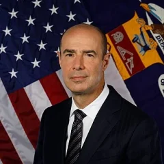 Eugene Scalia height profile photo