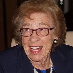 Eva Schloss height profile photo