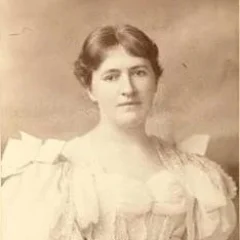 Evangeline Marrs Whipple height profile photo