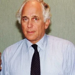 Evelyn de Rothschild height profile photo