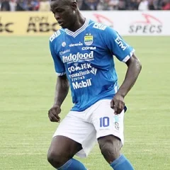 Ezechiel N'Douassel height profile photo