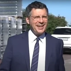 Fabrizio Frizzi height profile photo