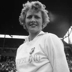 Fanny Blankers-Koen height profile photo