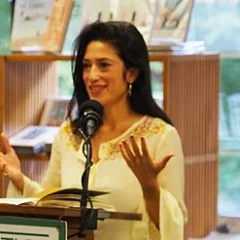 Fatima Bhutto height profile photo