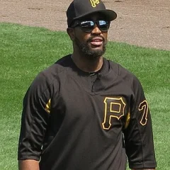 Felipe Vázquez height profile photo