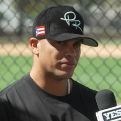 Fernando Cruz (baseball) height profile photo