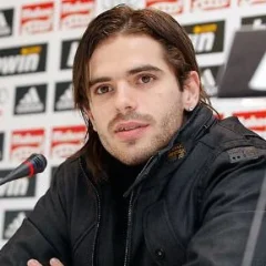 Fernando Gago height profile photo
