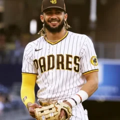 Fernando Tatís Jr. height profile photo
