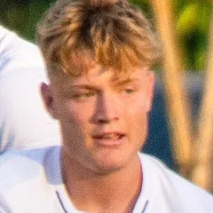 Fin Smith height profile photo