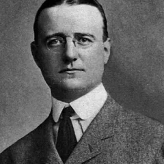 Finley Peter Dunne height profile photo