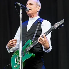 Francis Rossi height profile photo