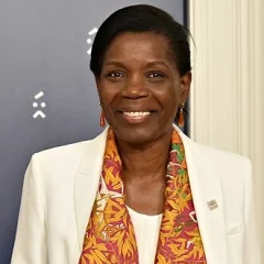 Francisca Van Dunem height profile photo