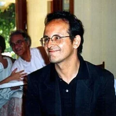 Francisco Varela height profile photo