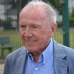 François Pinault height profile photo