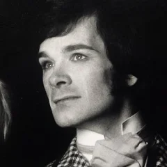 Frank Barrie height profile photo