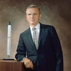 Frank Borman height profile photo
