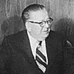 Frank Fitzsimmons height profile photo
