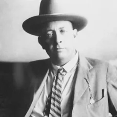 Frank Hamer height profile photo