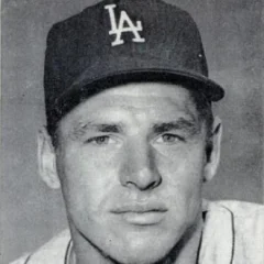 Frank Howard (baseball) height profile photo