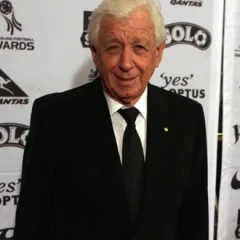 Frank Lowy height profile photo
