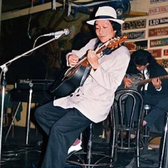 Freddie Aguilar height profile photo