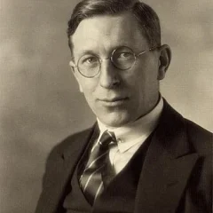 Frederick Banting height profile photo