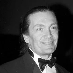 G. E. Smith height profile photo