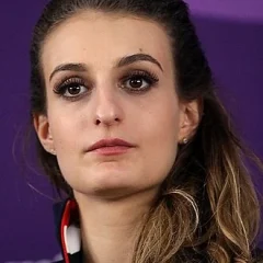 Gabriella Papadakis height profile photo