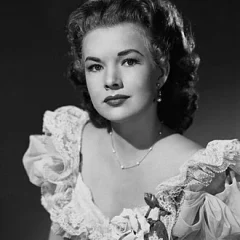 Gale Storm height profile photo