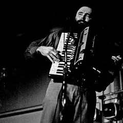 Garth Hudson height profile photo