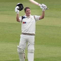 Gary Ballance height profile photo