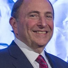 Gary Bettman height profile photo