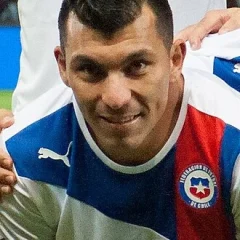 Gary Medel height profile photo