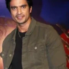 Gashmeer Mahajani height profile photo