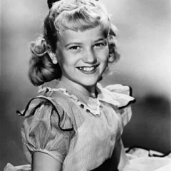 Gayla Peevey height profile photo