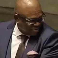 Geoff Makhubo height profile photo