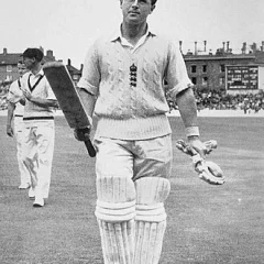 Geoffrey Boycott height profile photo