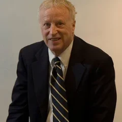 George Akerlof height profile photo