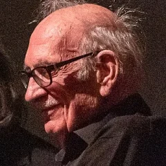 George Crumb height profile photo