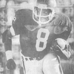 George Floyd (American football) height profile photo