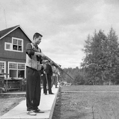 George Genereux height profile photo