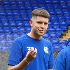 George Hirst (footballer) height profile photo