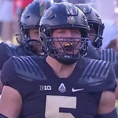 George Karlaftis height profile photo