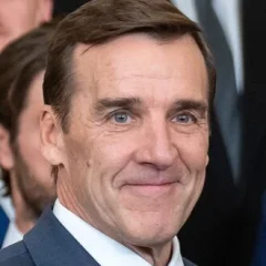 George McPhee height profile photo