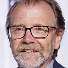 George Saunders height profile photo