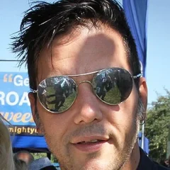 George Stroumboulopoulos height profile photo