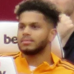 Georginio Rutter height profile photo