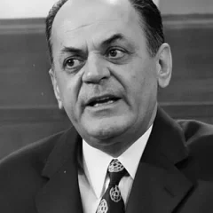 Georgios Papadopoulos height profile photo