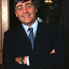 Gerald Grosvenor, 6th Duke of Westminster height profile photo