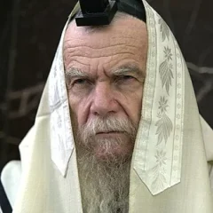 Gershon Edelstein height profile photo